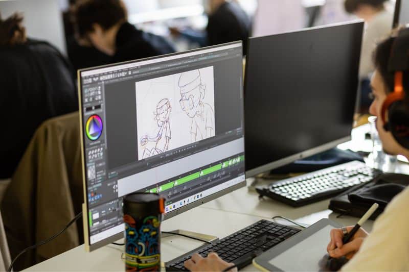 homme travaillant sur animation - metier animation - animation 2d 3d
